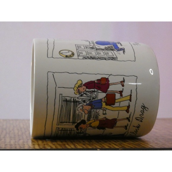 Vintage Hallmark Nine O Clock Drag/Five O Clock Dash Mug Made in Japan - Picture 10 of 10